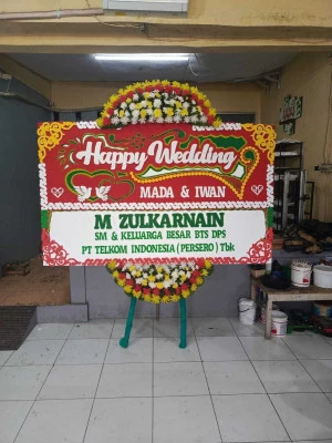 Papan Bunga di Pakijangan Bulakamba