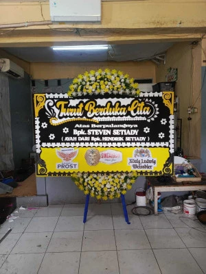 Papan Bunga di Pakijangan Bulakamba
