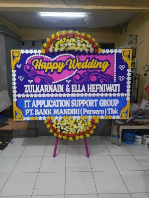 Papan Bunga di Pakijangan Bulakamba